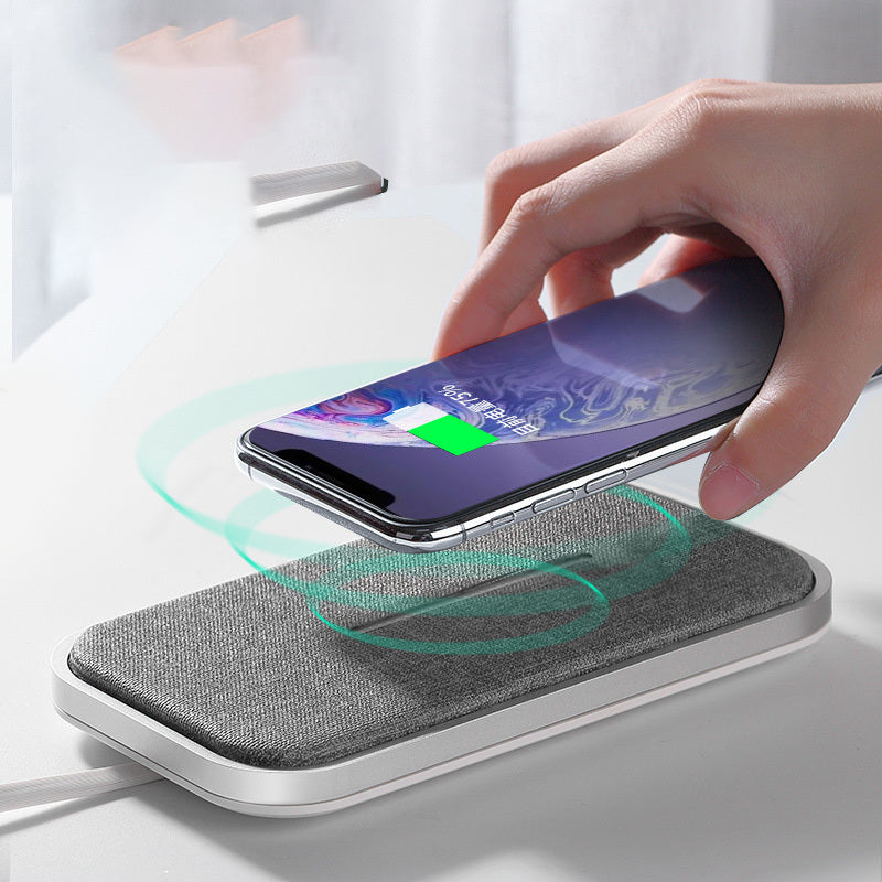 Compatible with Apple, the wireless charger is suitable for automatic fast charging of universal mobile phones Apple IPhone Huawei Xiaomi Samsung