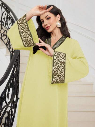 Embroidered Trim Patchwork V-neck Waist Flared Dress